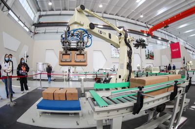 探秘青島“新金花” :逆勢增長兩三成 青島寶佳為什么能?