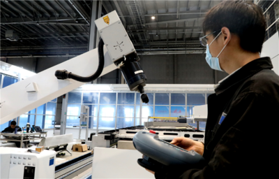 從“制造”到“智造”,高區(qū)企業(yè)科技感十足